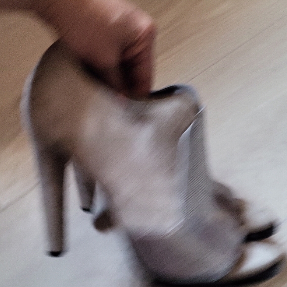 Elegant Beige High Heel Women's Shoes - Picture 7 of 10
